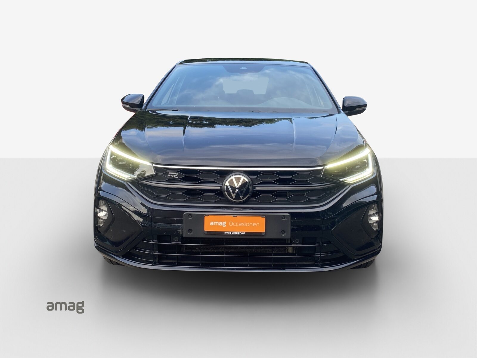 VW Taigo R-Line, Benzin, Occasion / Gebraucht, Automatik - 7