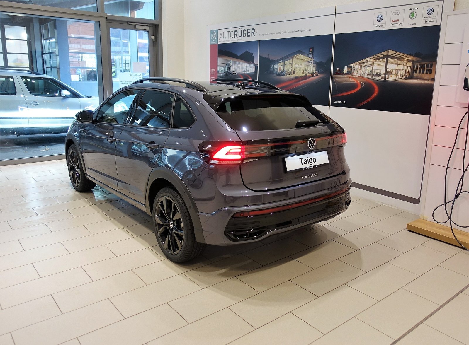 VW Taigo 1.5 TSI R-Line DSG, Essence, Voiture de démonstration, Automatique - 2