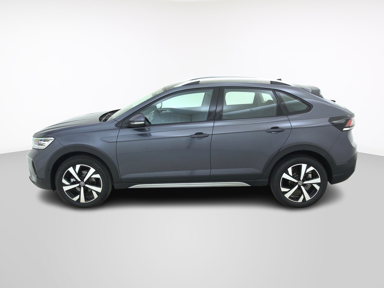 VW Taigo 1.0 TSI Style DSG, Petrol, Ex-demonstrator, Automatic - 2
