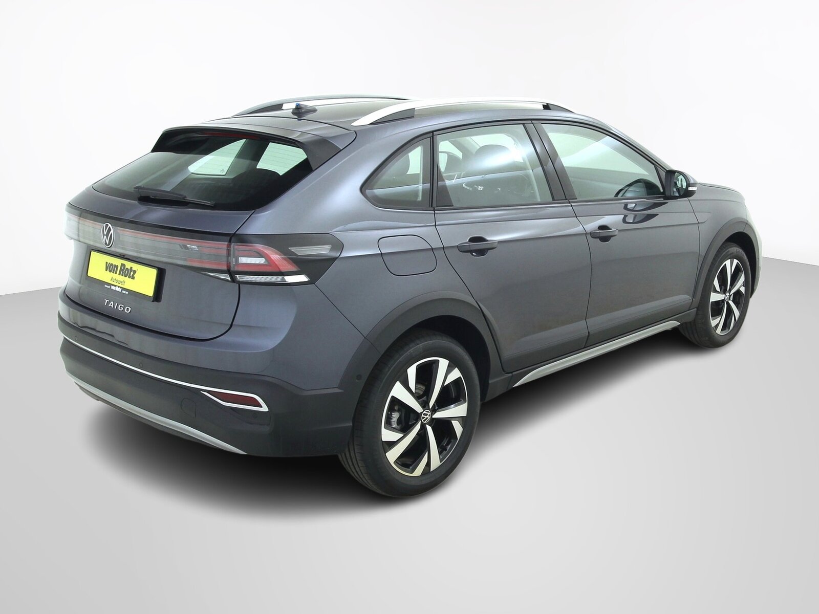 VW Taigo 1.0 TSI Style DSG, Petrol, Ex-demonstrator, Automatic - 4
