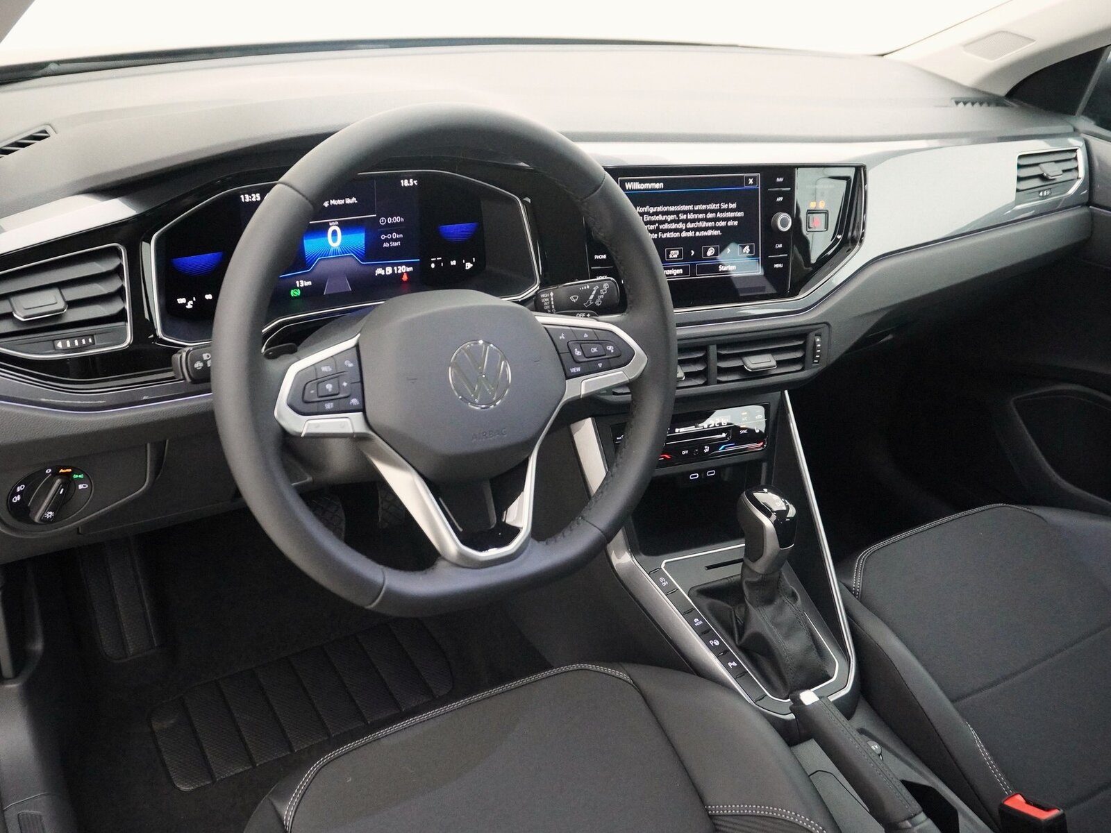 VW Taigo 1.0 TSI Style DSG, Petrol, Ex-demonstrator, Automatic - 7