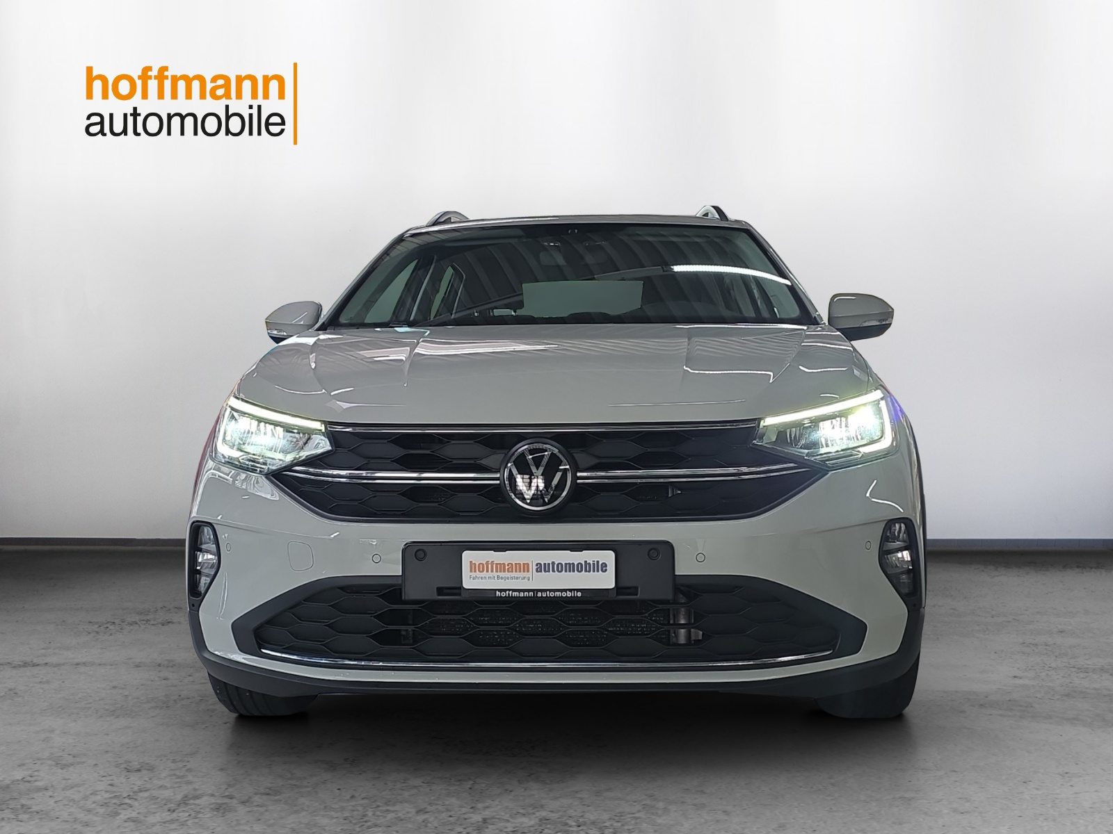 VW Taigo Life, Petrol, Second hand / Used, Automatic - 2