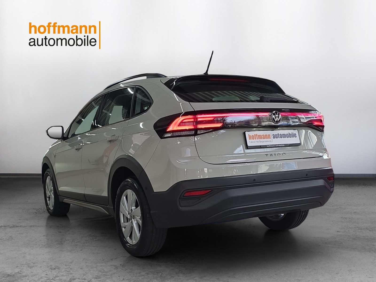 VW Taigo Life, Petrol, Second hand / Used, Automatic - 6