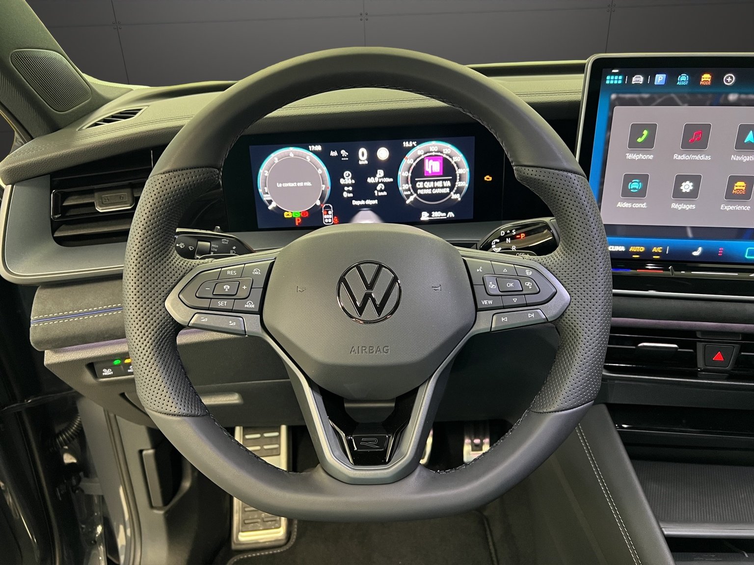 VW Tayron 2.0 TSI R-Line DSG 4Motion, Mild-Hybrid Petrol/Electric, New car, Automatic - 7