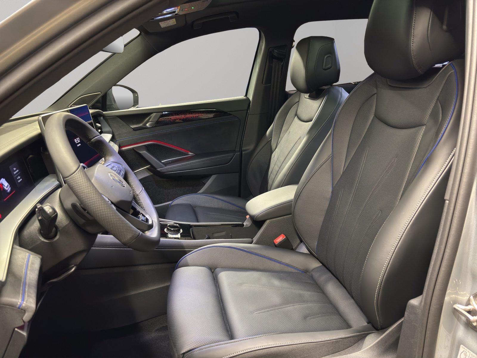 VW Tayron R-Line, Petrol, New car, Automatic - 6