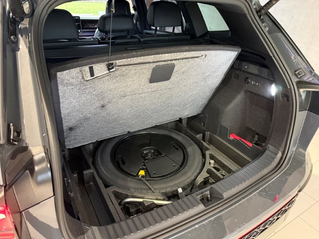 VW Tayron R-Line, Benzin, Neuwagen, Automatik - 4