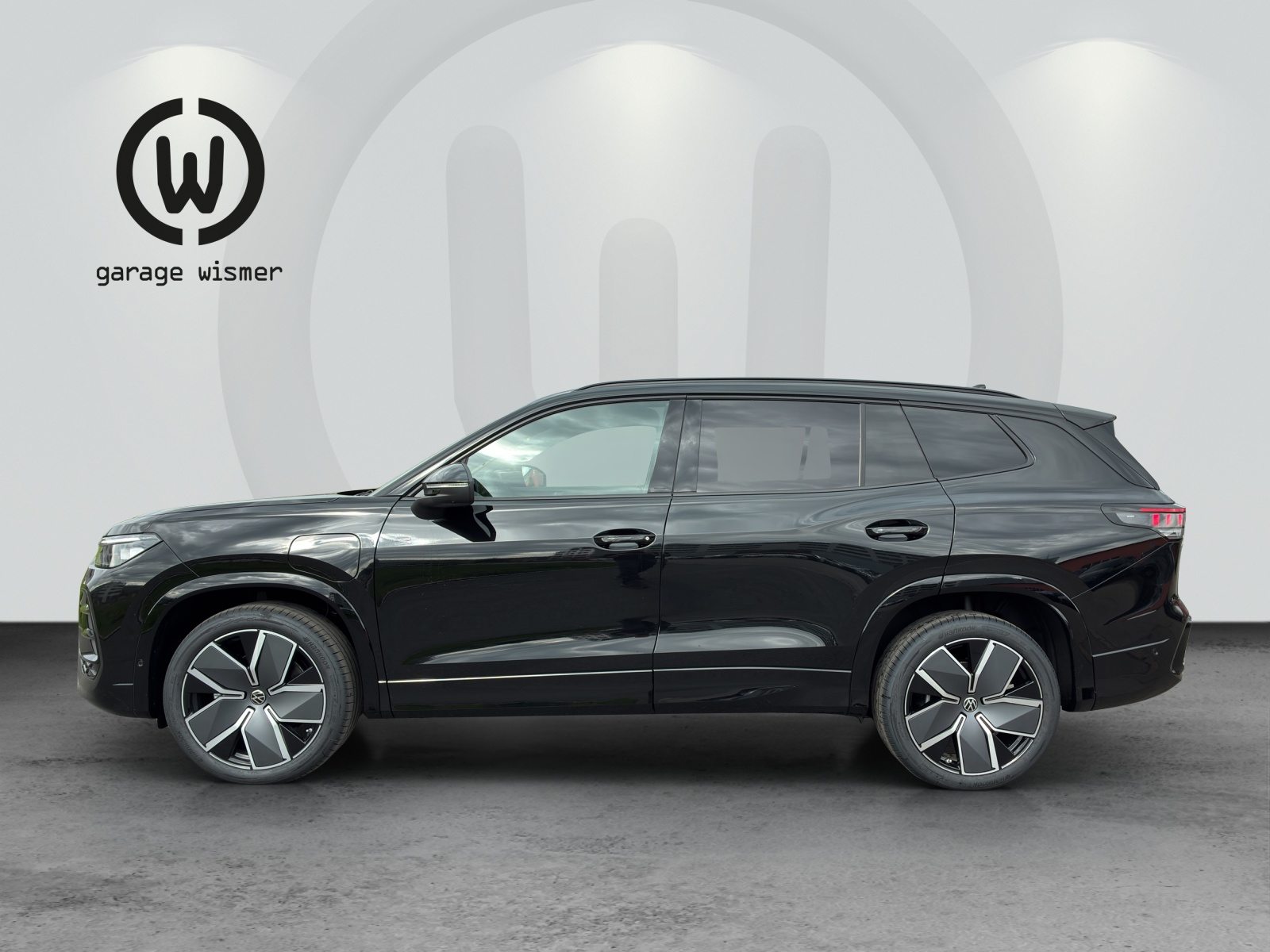 VW Tayron R-Line UNITED, Full-Hybrid Petrol/Electric, New car, Automatic - 2