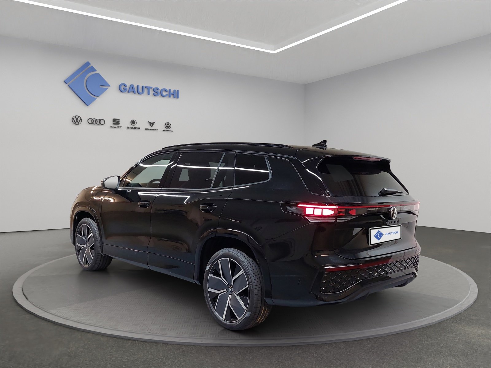 VW Tayron 1.5 TSI evo2 eHybrid R-Line DSG, Plug-in-Hybrid Petrol/Electric, New car, Automatic - 3