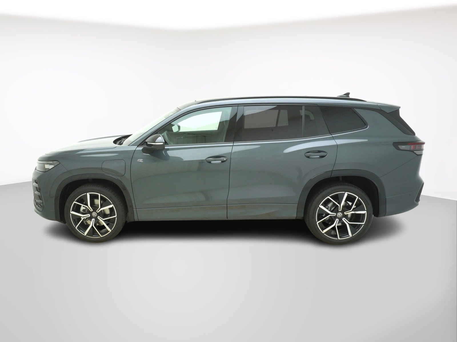 VW Tayron 1.5 TSI PHEV R-Line DSG, Plug-in-Hybrid Benzin/Elektro, Neuwagen, Automatik - 2