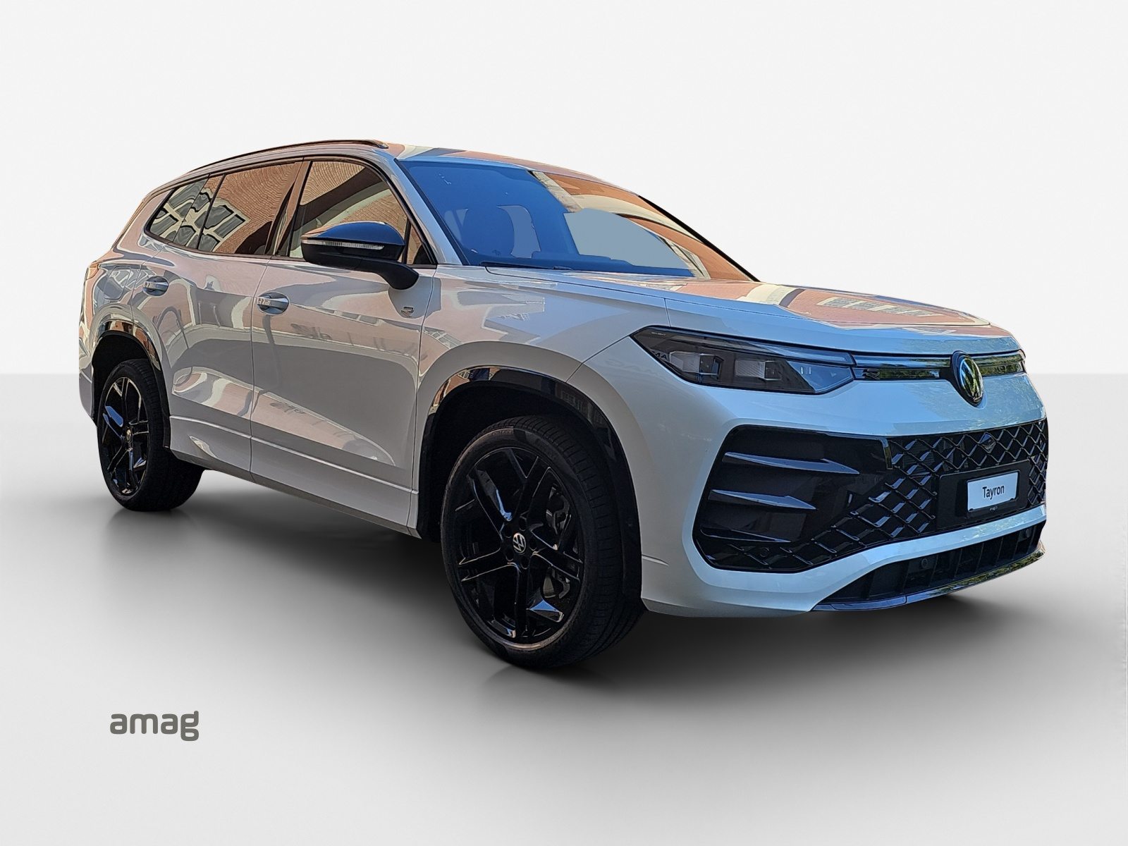 VW Tayron R-Line, Full-Hybrid Petrol/Electric, New car, Automatic - 6