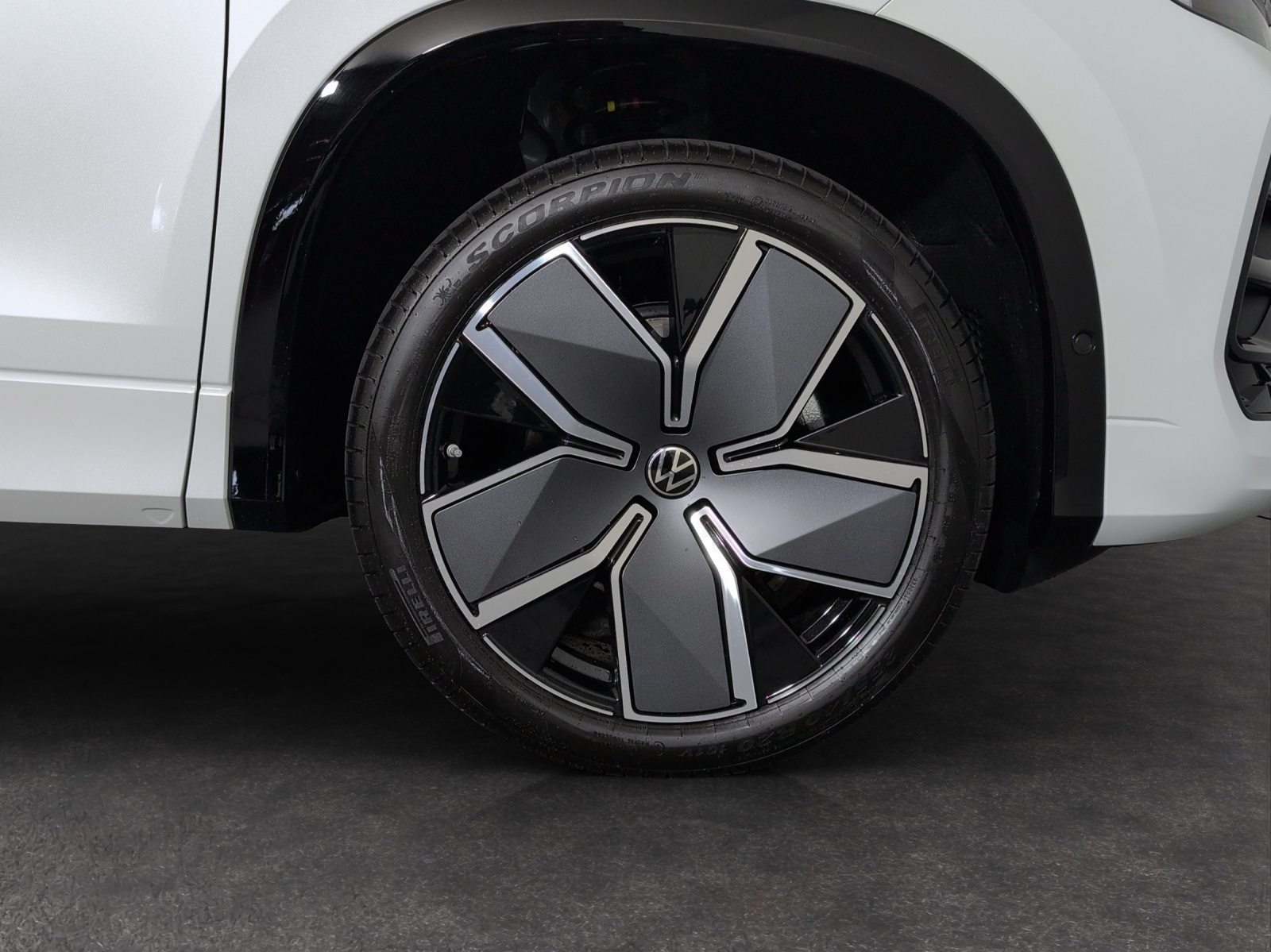 VW Tayron R-Line UNITED, Benzin, Neuwagen, Automatik - 5