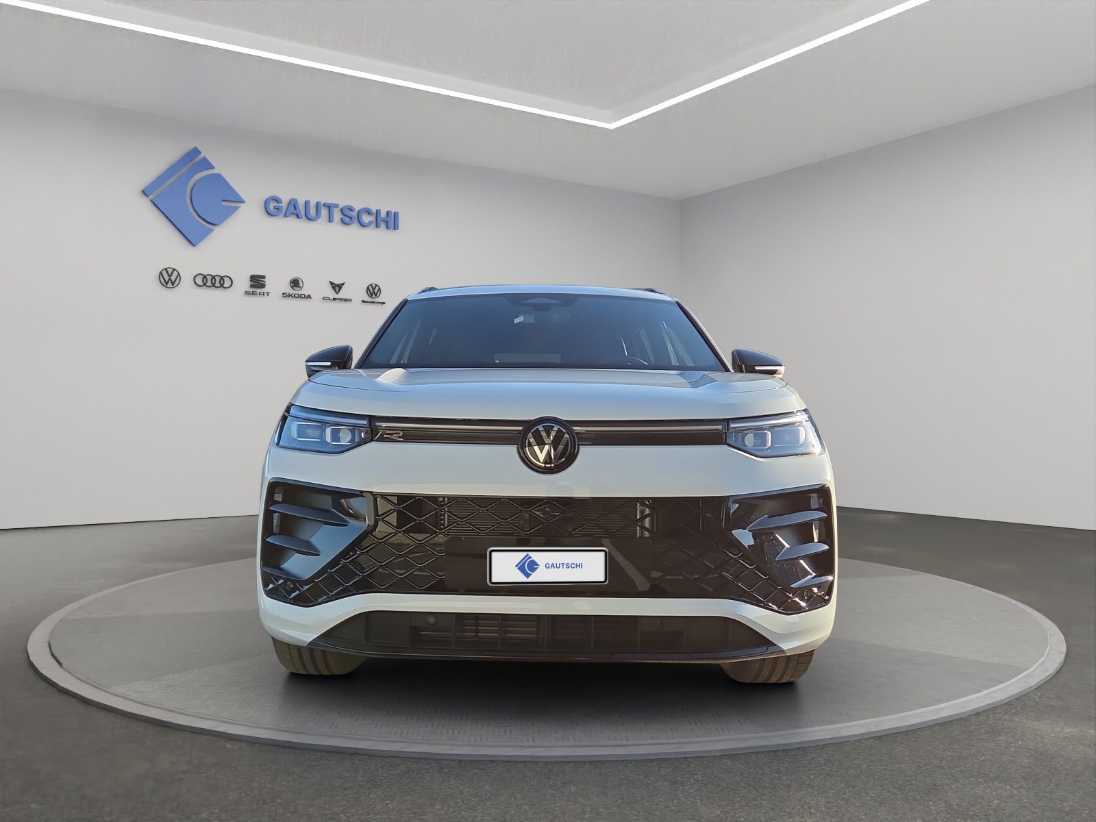 VW Tayron R-Line, Petrol, New car, Automatic - 5