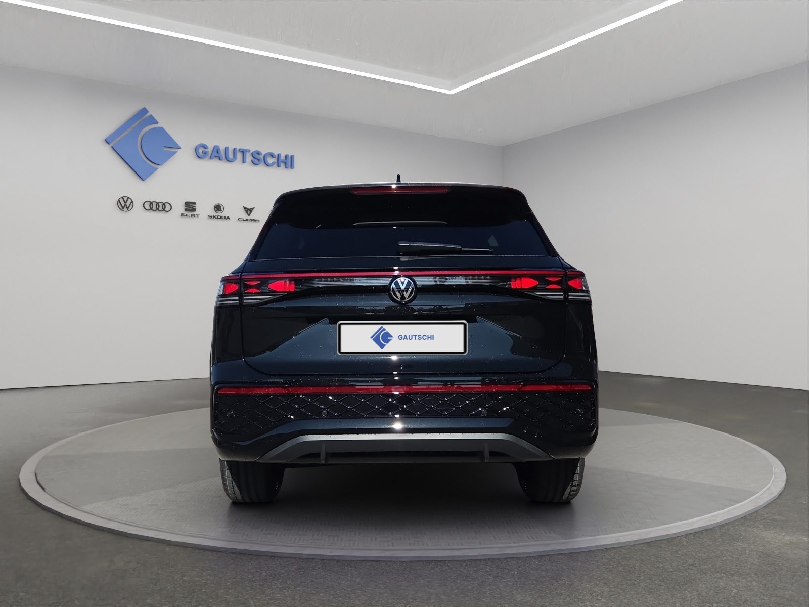 VW Tayron R-Line, Petrol, New car, Automatic - 4