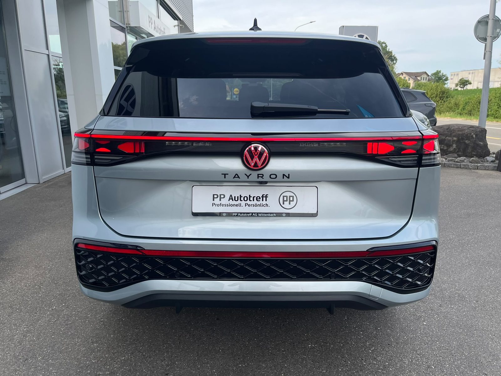 VW Tayron R-Line, Benzin, Neuwagen, Automatik - 4
