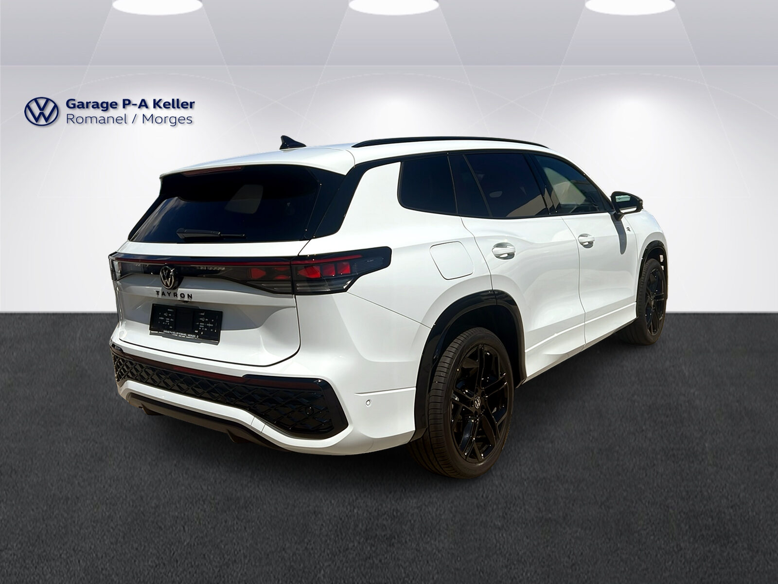 VW Tayron R-Line UNITED, Petrol, New car, Automatic - 4