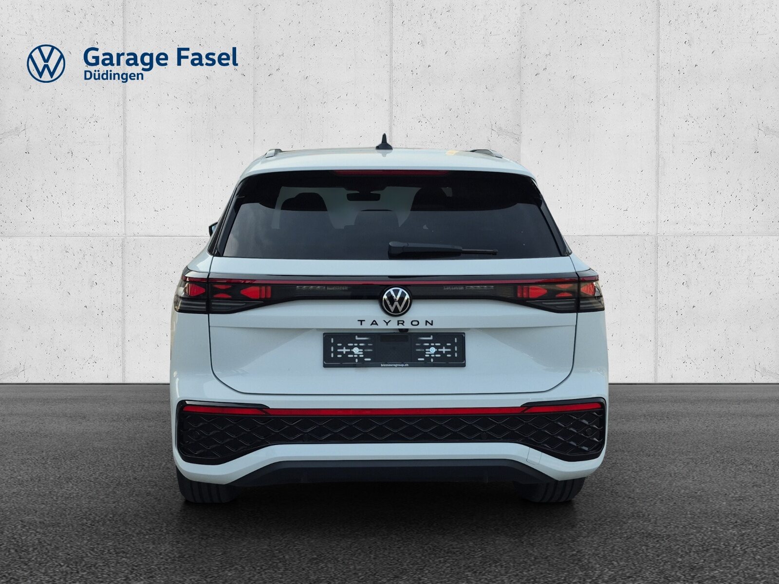 VW Tayron R-Line UNITED, Petrol, New car, Automatic - 4