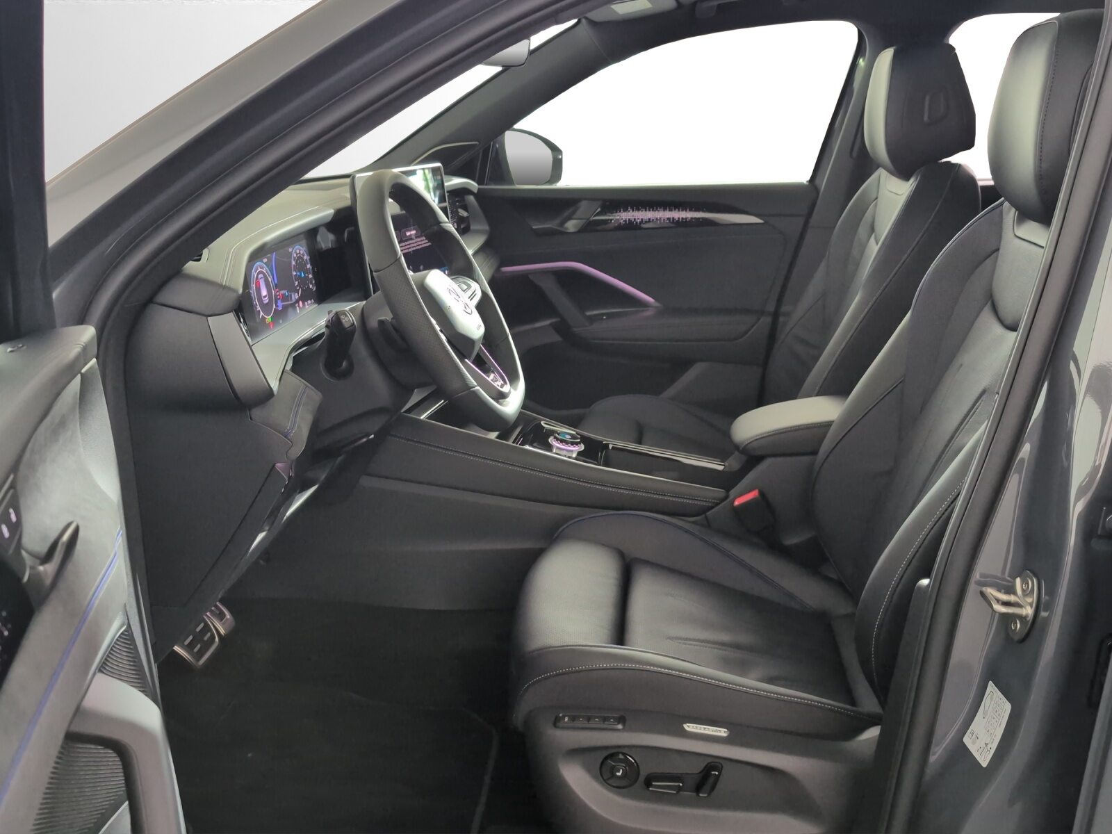 VW Tayron R-Line Plus, Petrol, New car, Automatic - 6
