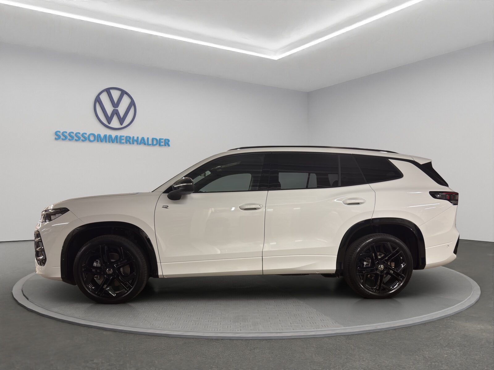 VW Tayron R-Line, Petrol, New car, Automatic - 2