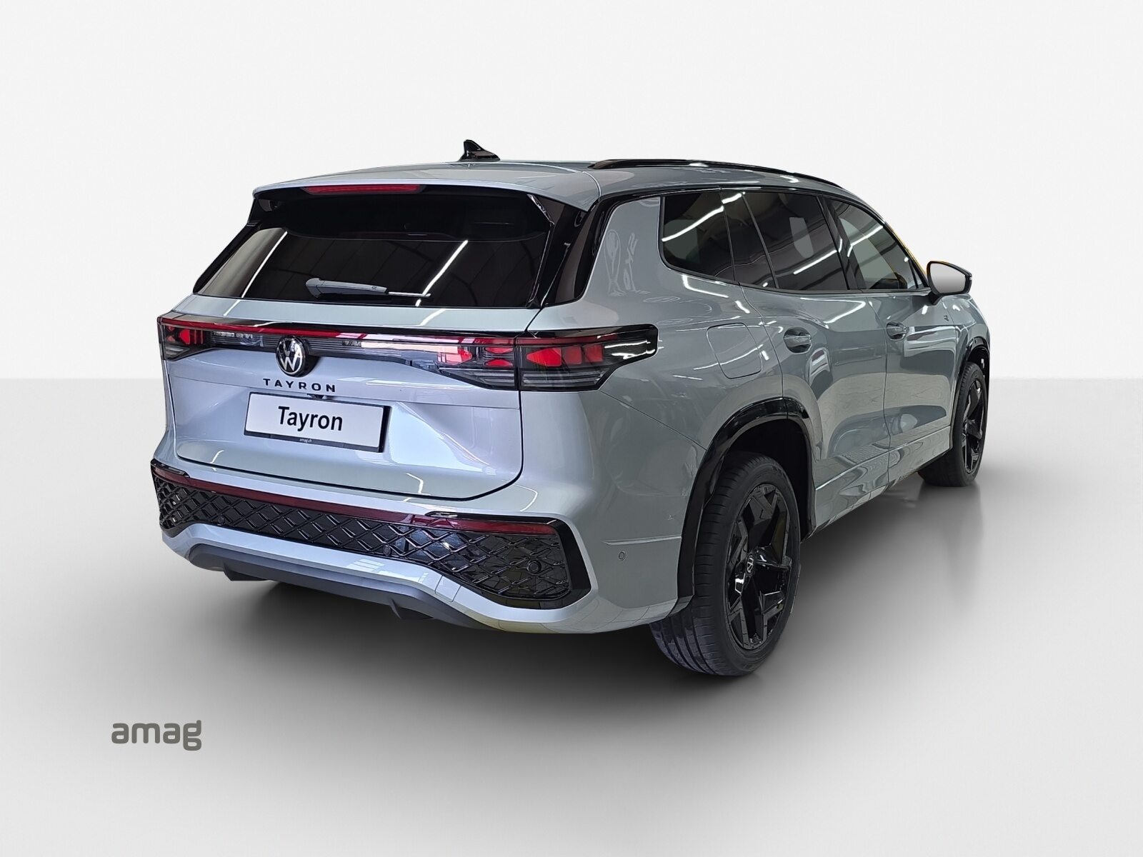 VW Tayron R-Line, Full-Hybrid Petrol/Electric, New car, Automatic - 5