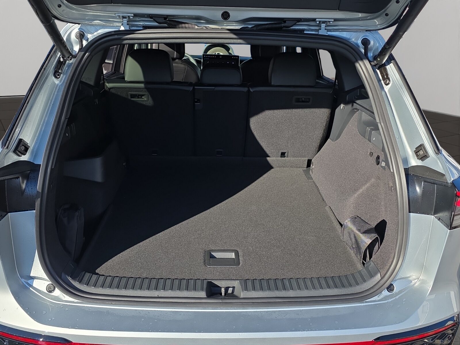 VW Tayron R-Line, Diesel, New car, Automatic - 6