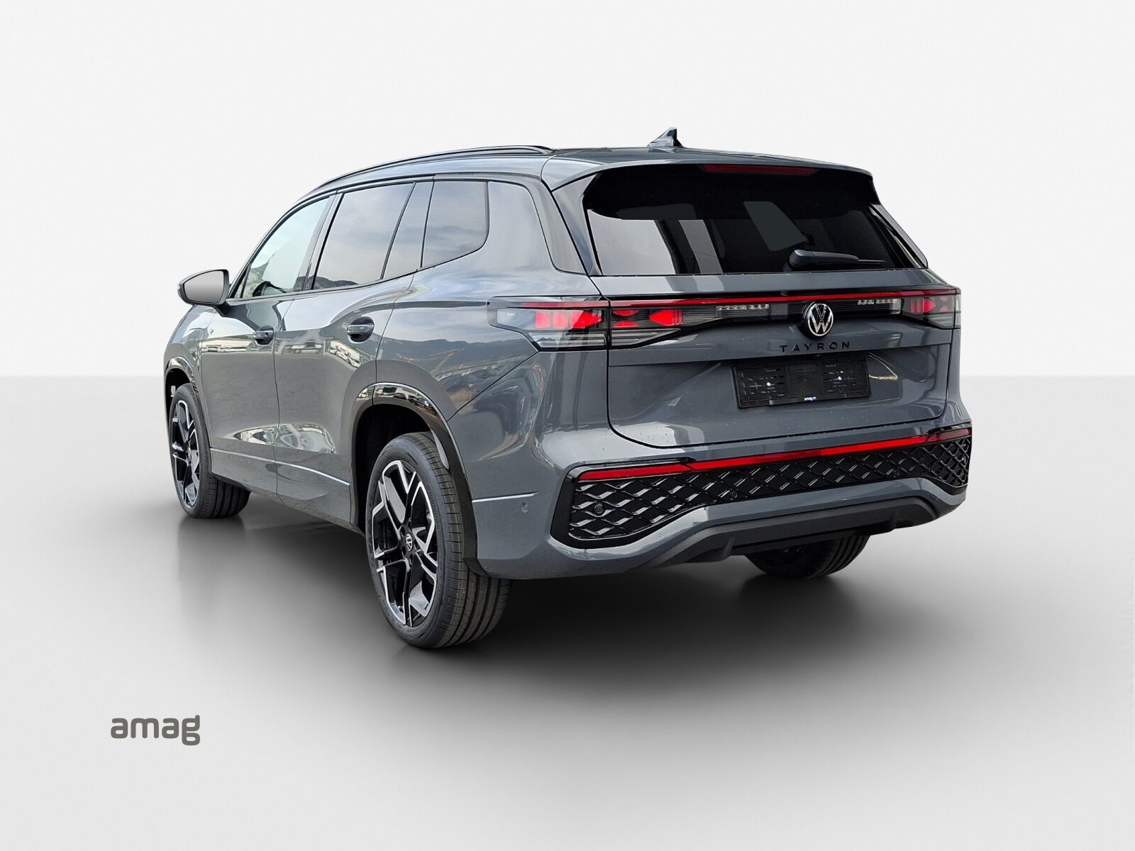 VW Tayron R-Line, Full-Hybrid Petrol/Electric, New car, Automatic - 3