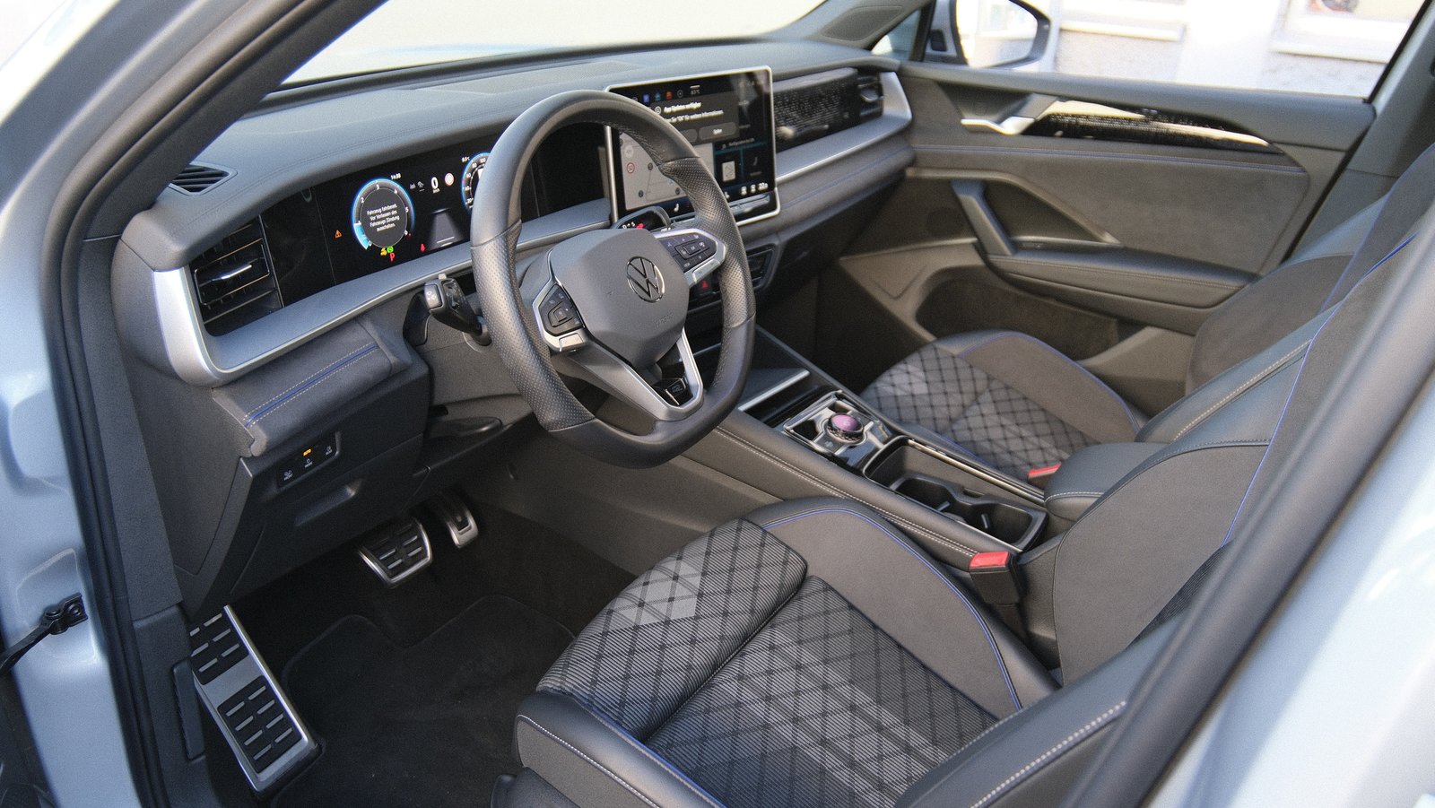 VW Tayron 2.0 TDI SCR R-Line 4Motion DSG, Diesel, Occasion / Utilisé, Automatique - 3