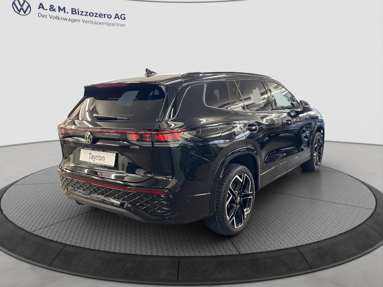VW Tayron R-Line, Voll-Hybrid Benzin/Elektro, Occasion / Gebraucht, Automatik - 5