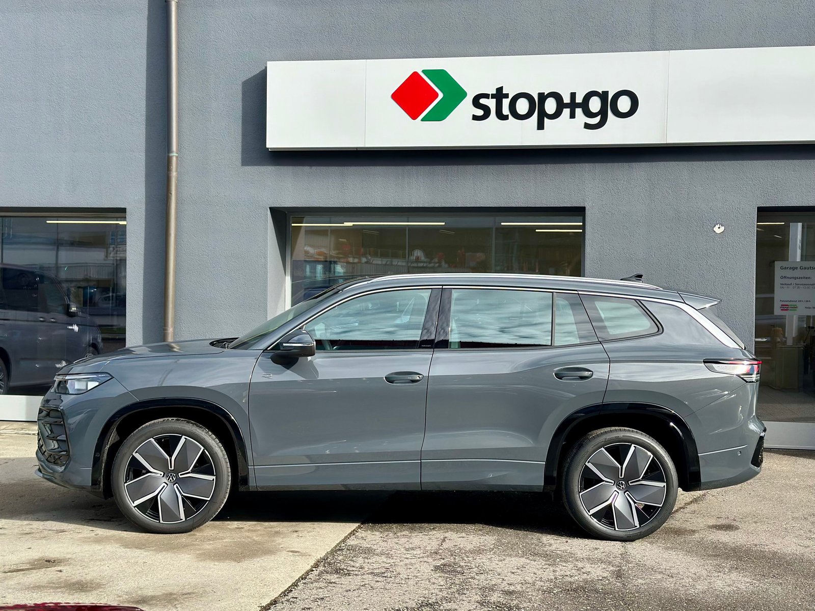 VW Tayron 2.0 TDI SCR R-Line 4Motion DSG, Diesel, Occasion / Gebraucht, Automatik - 3