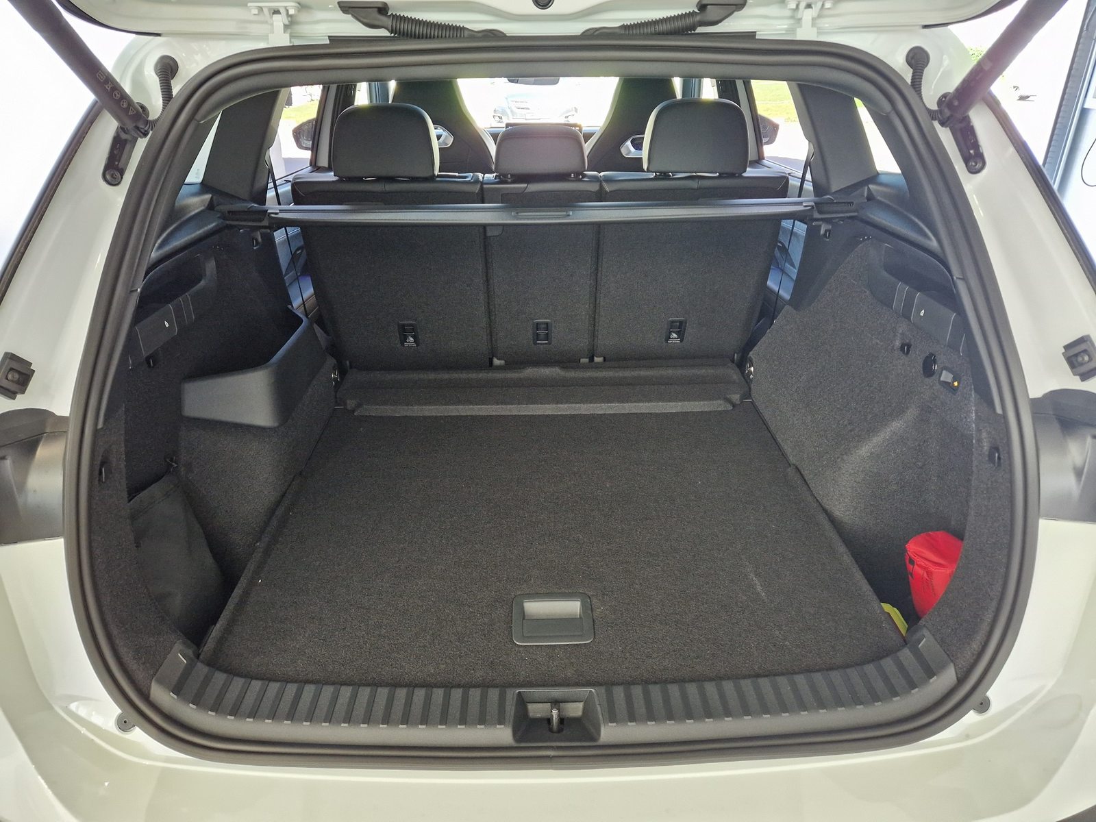 VW Tayron R-Line UNITED, Diesel, Second hand / Used, Automatic - 6