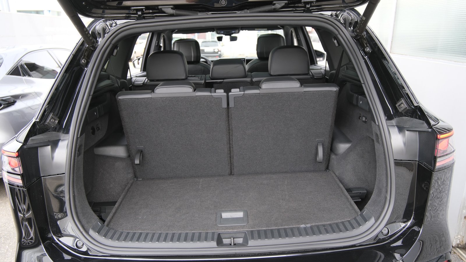 VW Tayron 2.0 TDI SCR R-Line United 4Motion DSG, Diesel, Second hand / Used, Automatic - 6