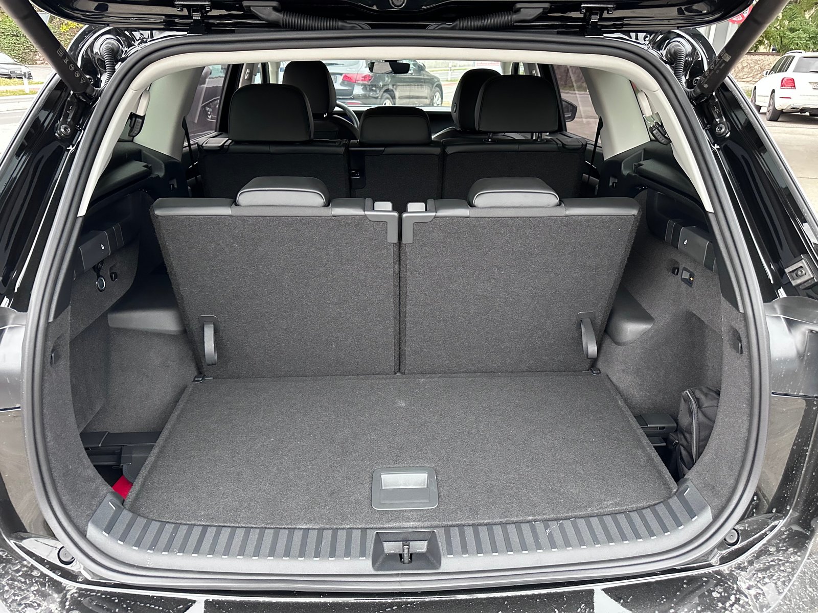 VW Tayron 1.5 TSI evo2 mHEV Life DSG, Hybride Léger Essence/Électricité, Occasion / Utilisé, Automatique - 4