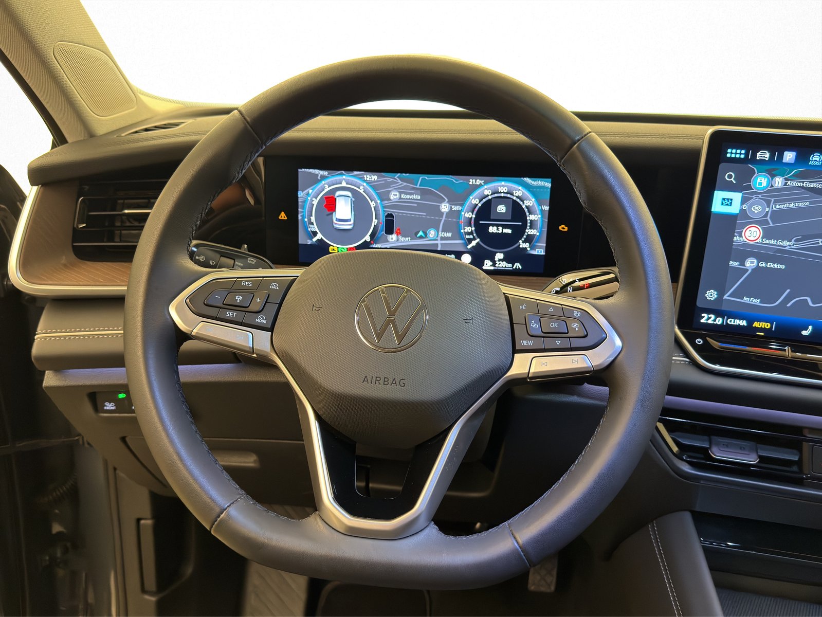 VW Tayron 2.0 TSI Elegance DSG 4Motion, Benzin, Occasion / Gebraucht, Automatik - 7