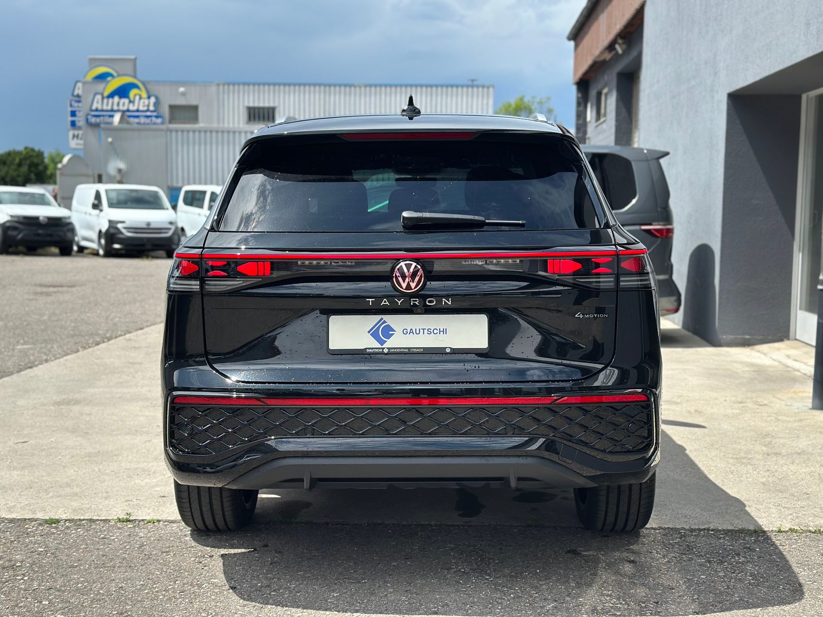 VW Tayron 2.0 TSI R-Line DSG 4Motion, Mild-Hybrid Benzin/Elektro, Occasion / Gebraucht, Automatik - 3