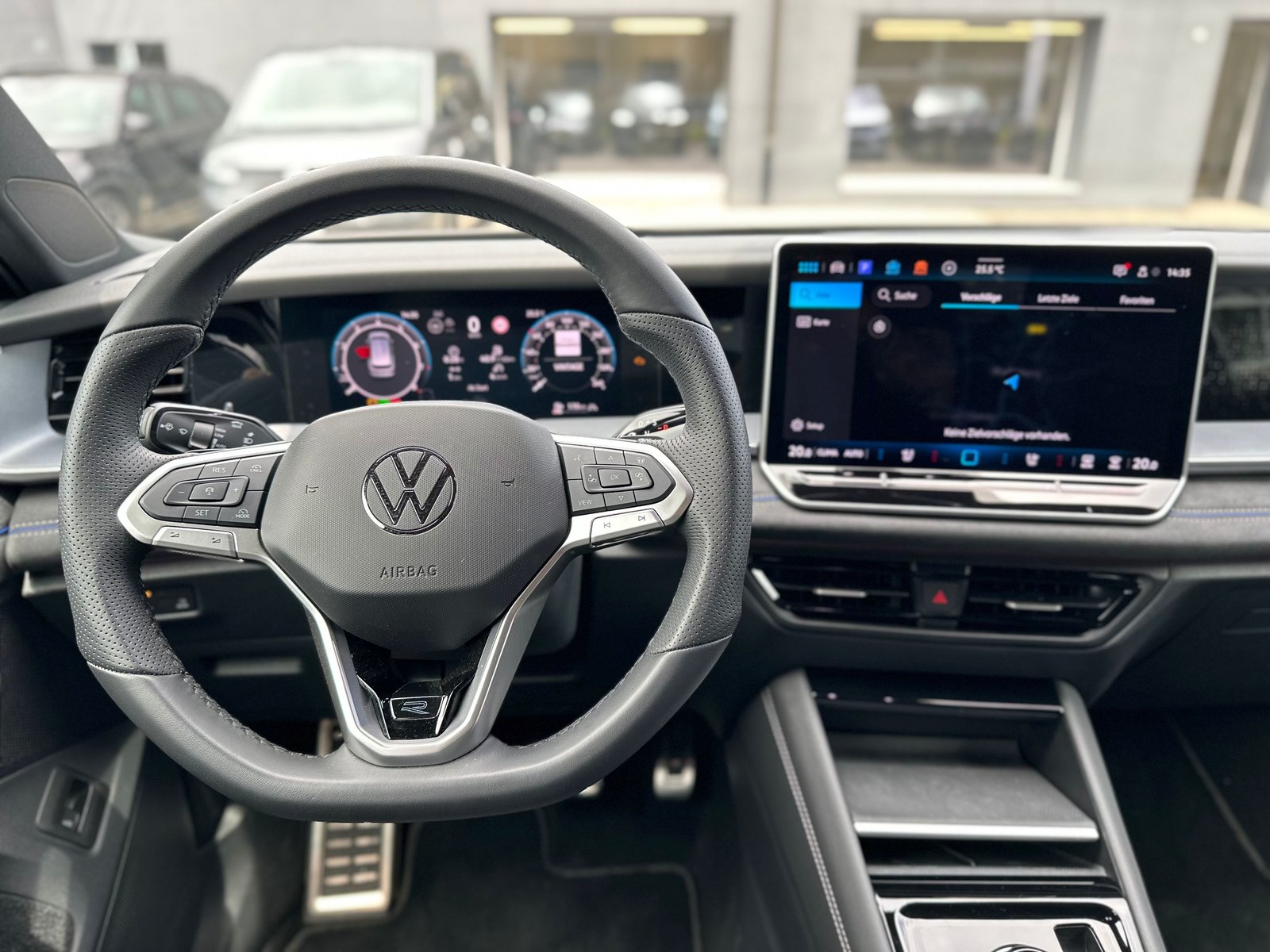VW Tayron 2.0 TSI R-Line DSG 4Motion, Mild-Hybrid Benzin/Elektro, Occasion / Gebraucht, Automatik - 7