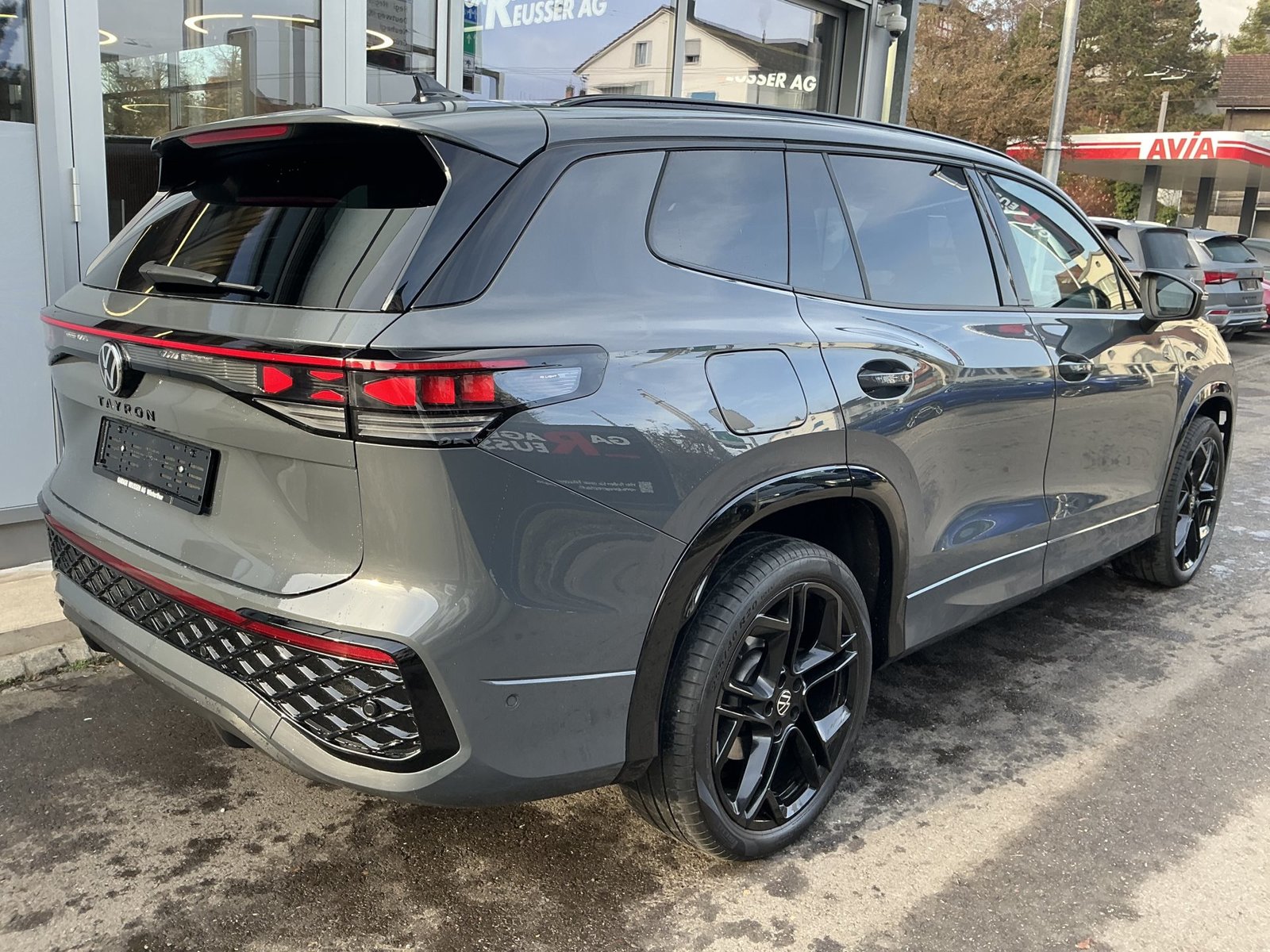 VW Tayron 2.0 TDI 193PS 4Motion R-Line *** BLACK STYLE PANO, Diesel, Second hand / Used, Automatic - 4