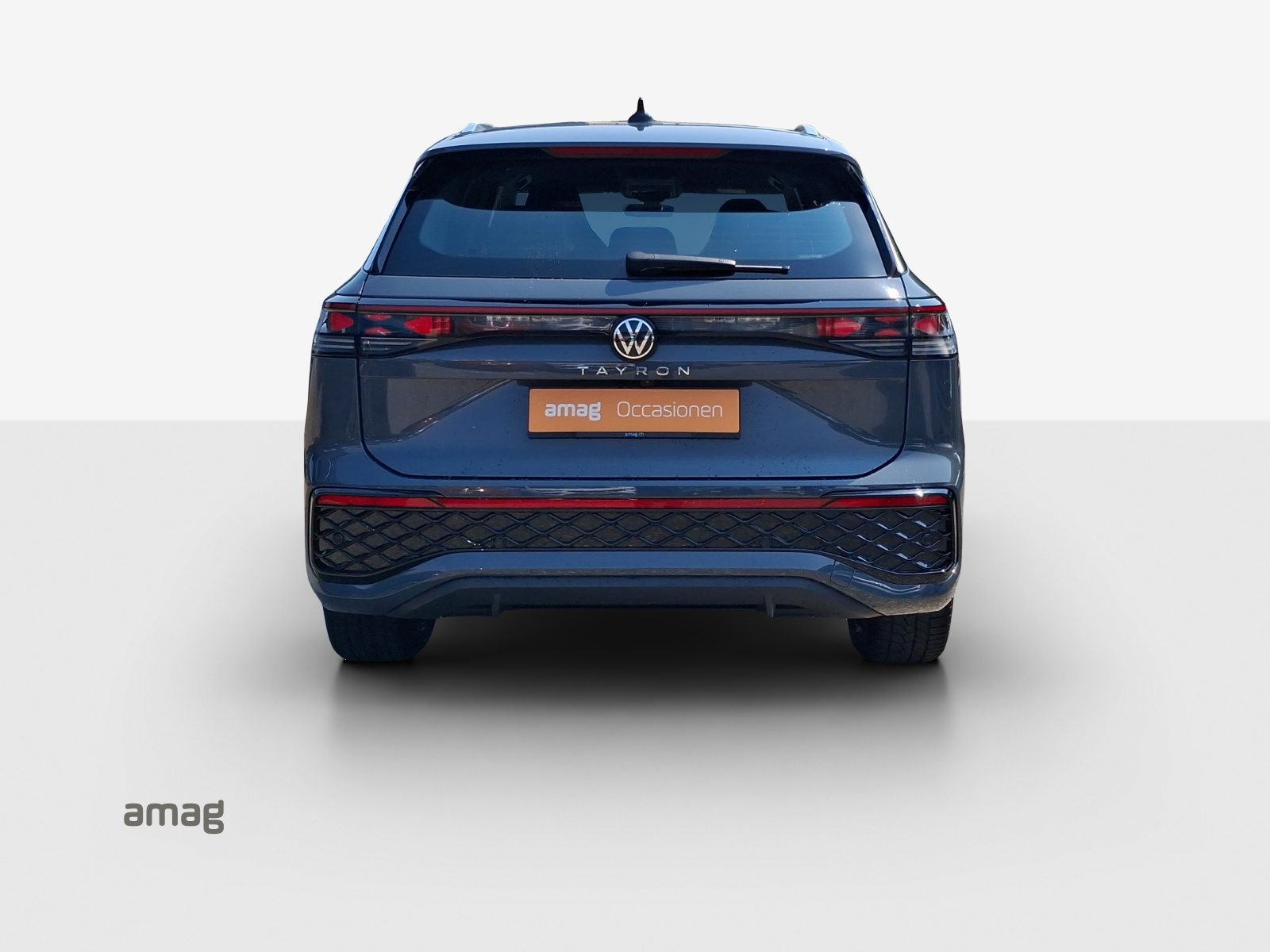 VW Tayron R-Line, Petrol, Second hand / Used, Automatic - 4