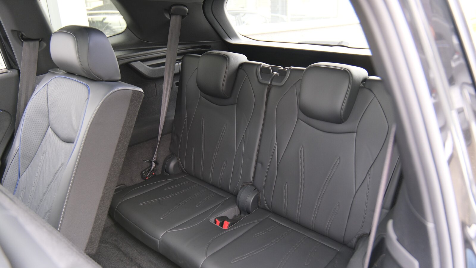 VW Tayron 2.0 TDI SCR R-Line United 4Motion DSG, Diesel, Occasion / Gebraucht, Automatik - 7