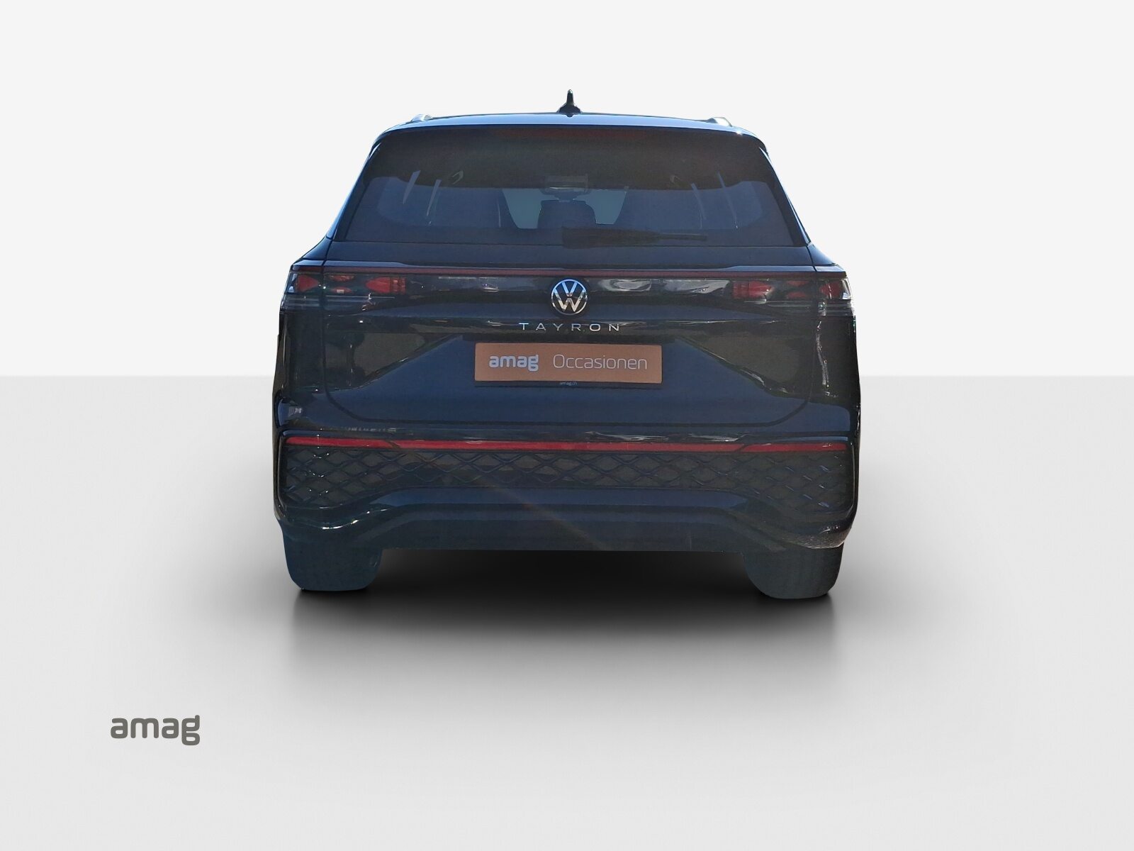 VW Tayron R-Line, Petrol, Second hand / Used, Automatic - 4