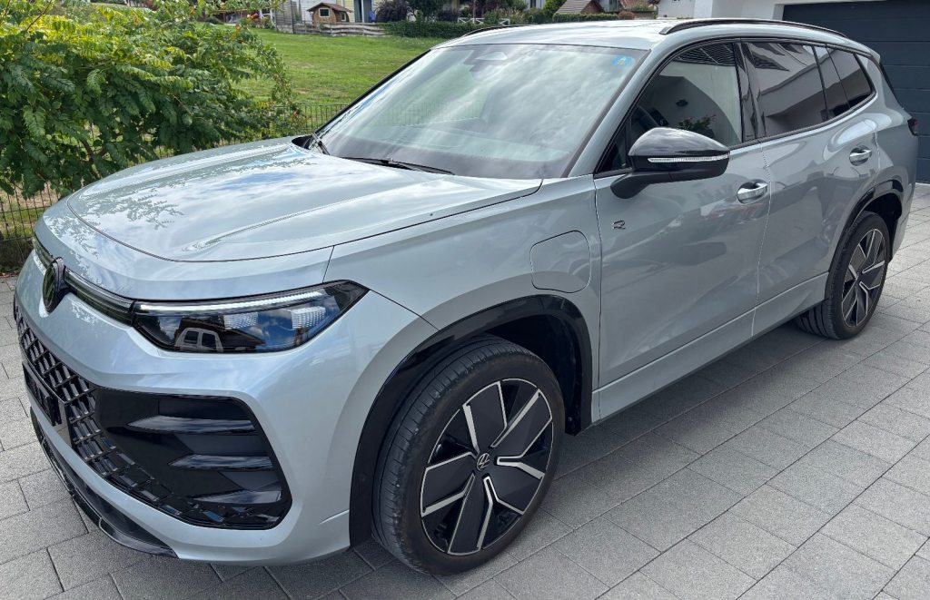 VW Tayron 1.5 TSI PHEV R-Line DSG 272 PS Black Style