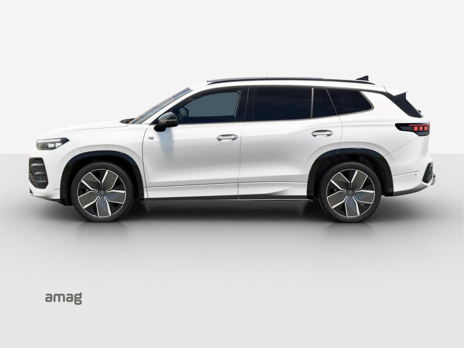 VW Tayron R-Line, Diesel, Ex-demonstrator, Automatic - 2