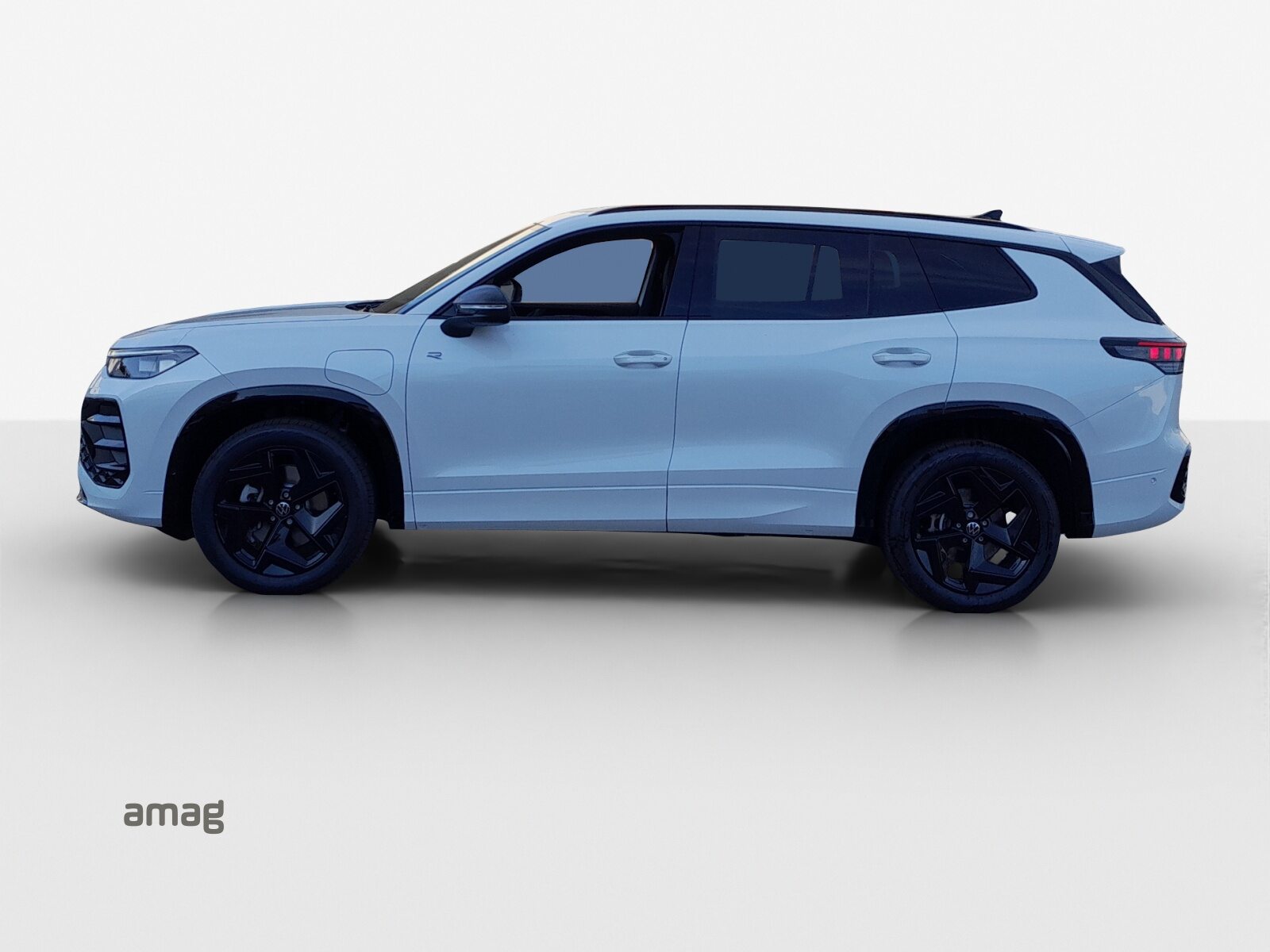VW Tayron R-Line, Full-Hybrid Petrol/Electric, Ex-demonstrator, Automatic - 2