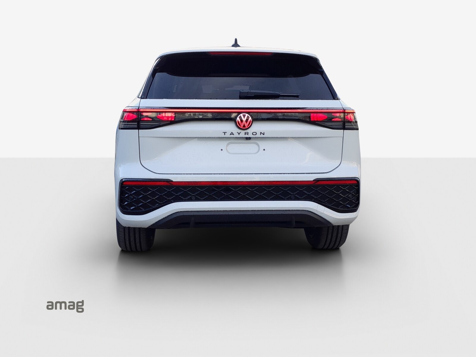 VW Tayron R-Line, Full-Hybrid Petrol/Electric, Ex-demonstrator, Automatic - 4
