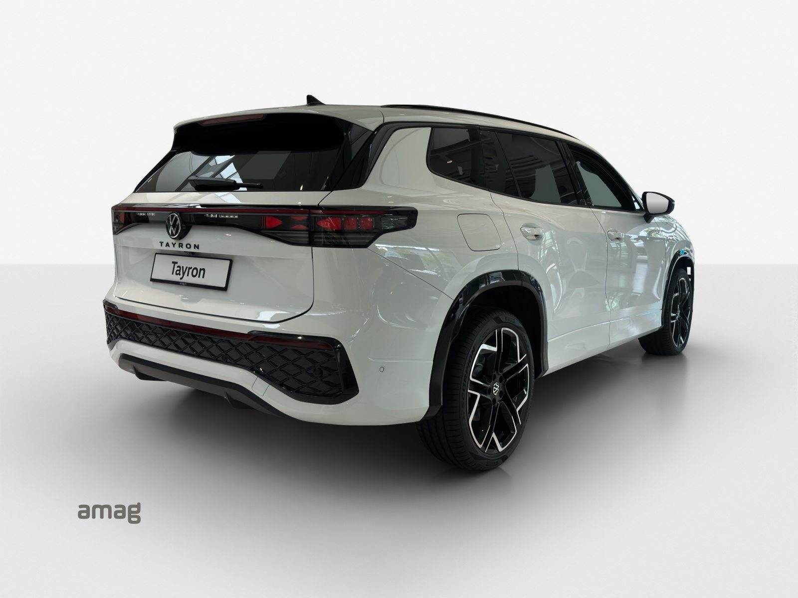 VW Tayron R-Line, Hybride Intégral Essence/Électricité, Voiture de démonstration, Automatique - 5