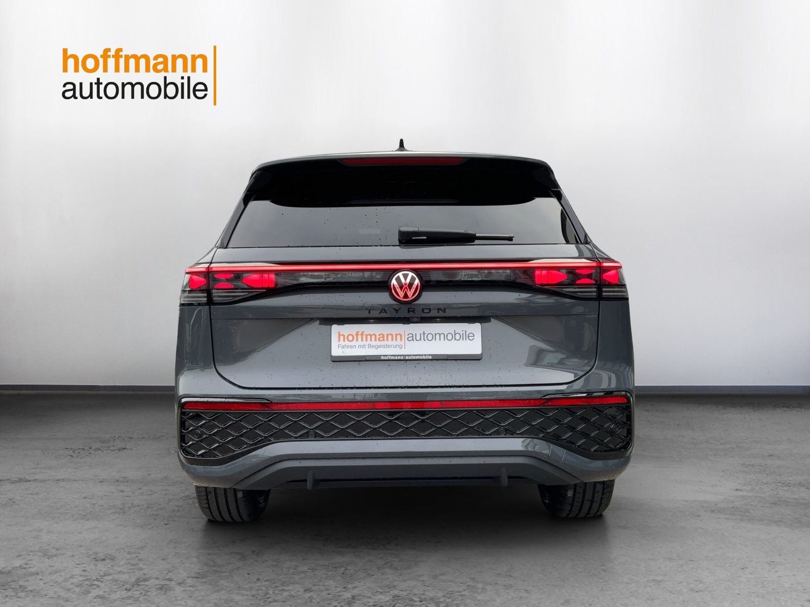 VW Tayron R-Line, Full-Hybrid Petrol/Electric, New car, Automatic - 5