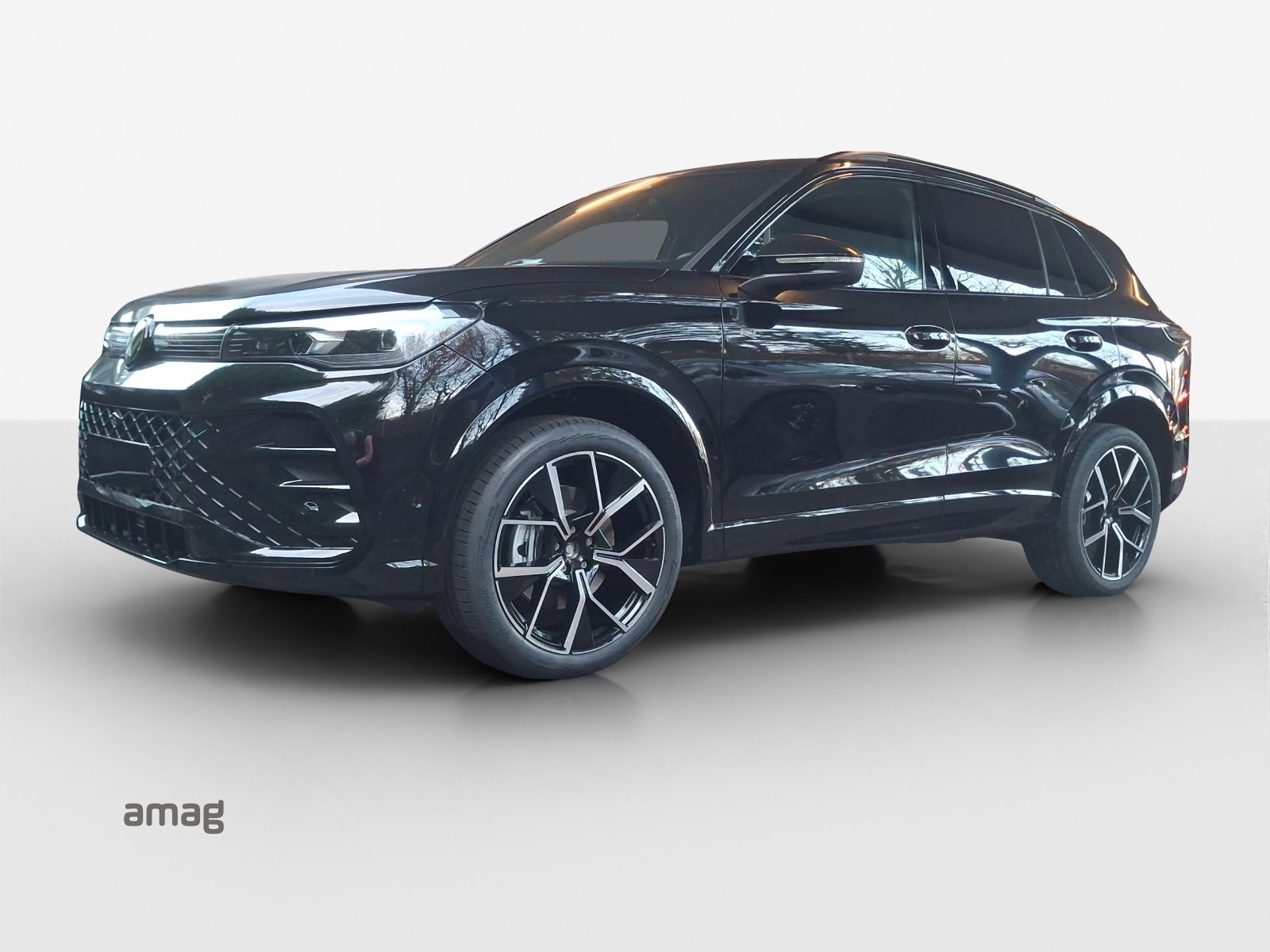 VW Tiguan R-Line