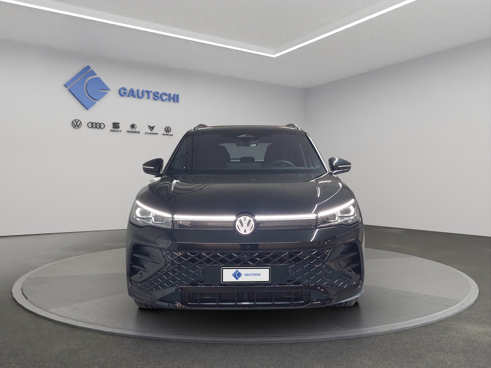 VW Tiguan 2.0 TSI DSG R-Line Plus 4Motion, Petrol, New car, Automatic - 5
