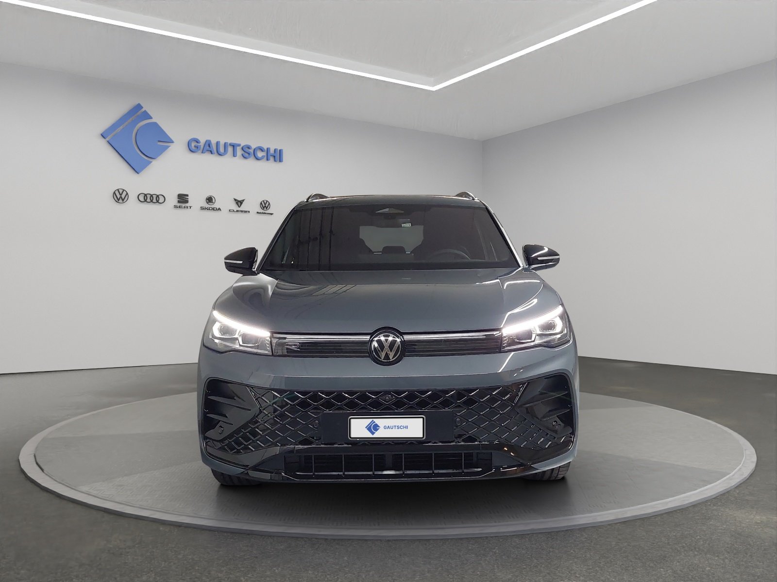 VW Tiguan 2.0 TSI DSG R-Line Plus 4Motion, Petrol, New car, Automatic - 5