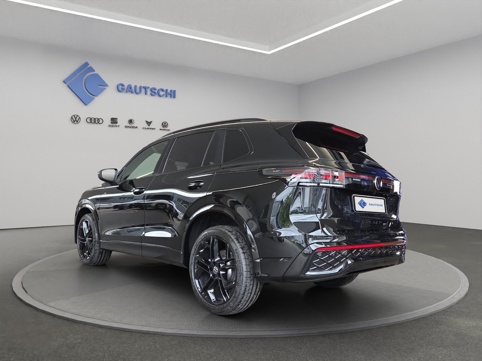 VW Tiguan 2.0 TSI DSG R-Line Plus 4Motion, Essence, Voiture nouvelle, Automatique - 3