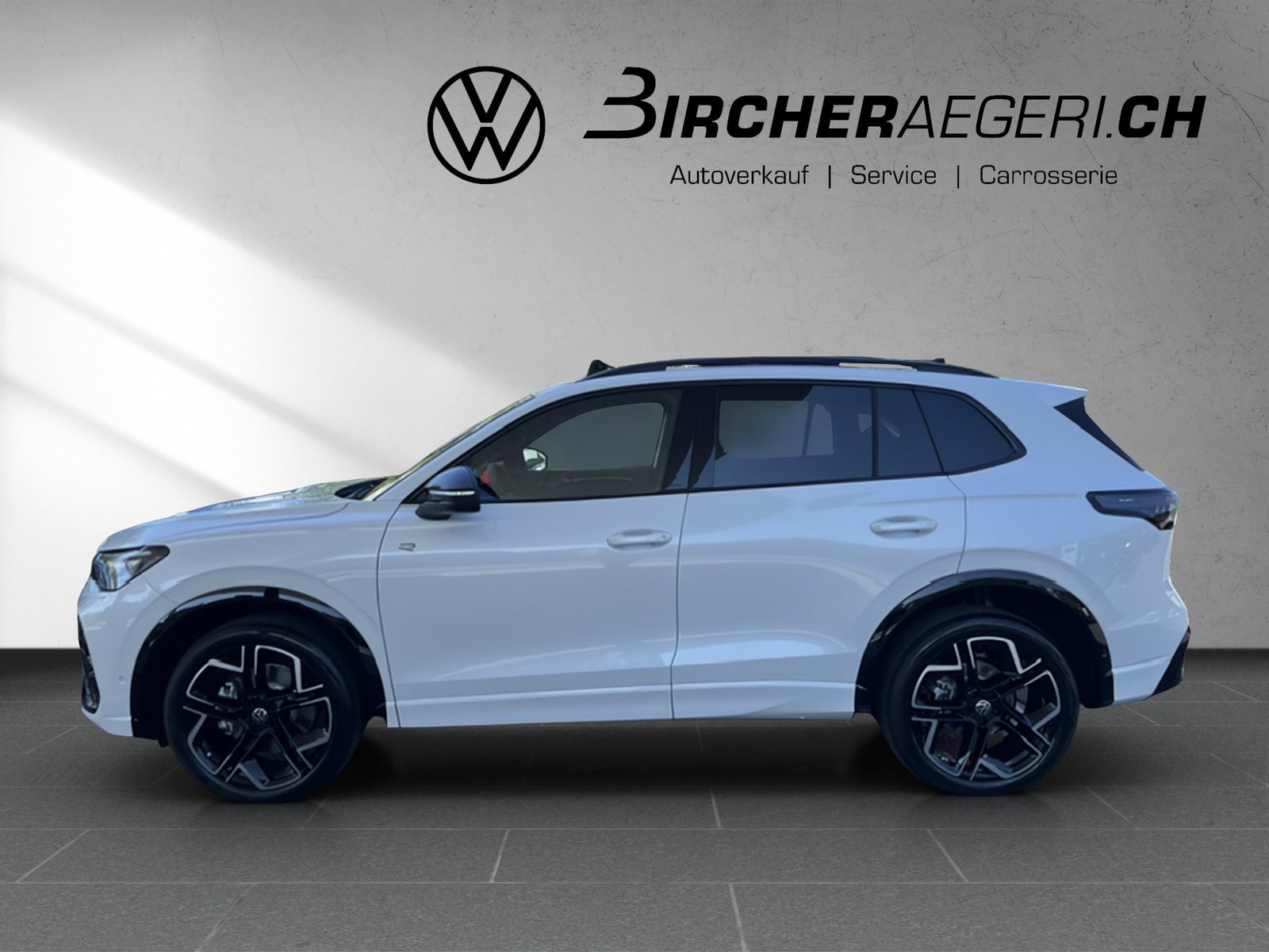 VW Tiguan 2.0 TSI DSG R-Line United 4Motion, Benzina, Auto nuove, Automatico - 2
