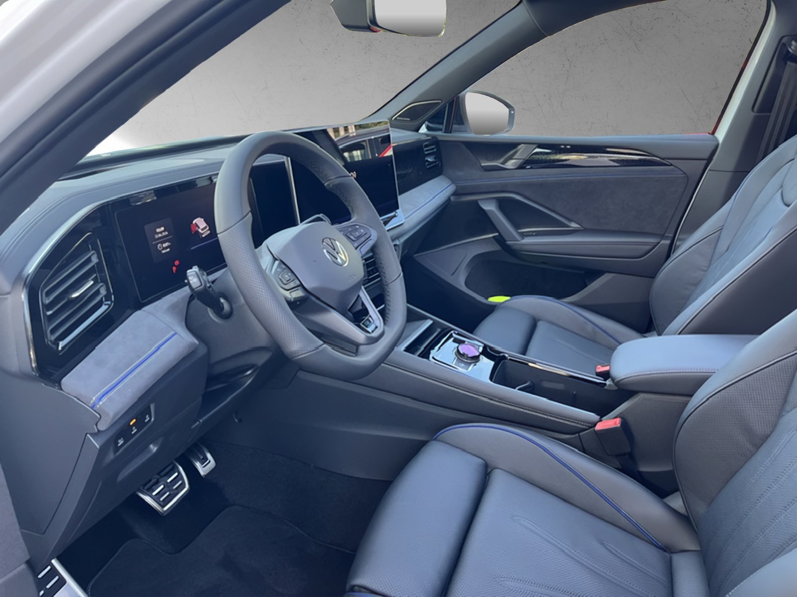 VW Tiguan 2.0 TSI DSG R-Line United 4Motion, Benzina, Auto nuove, Automatico - 4